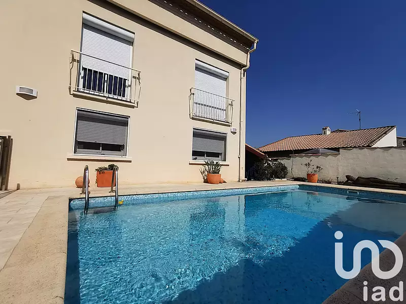 Maison, 220 m²