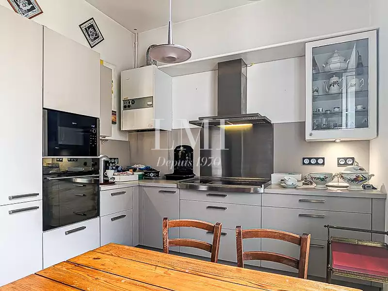 Appartement, 219 m²