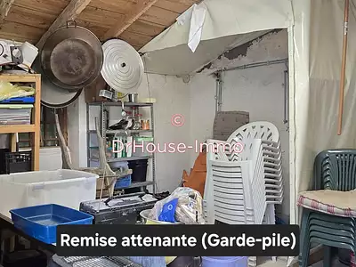 Maison, 221 m²