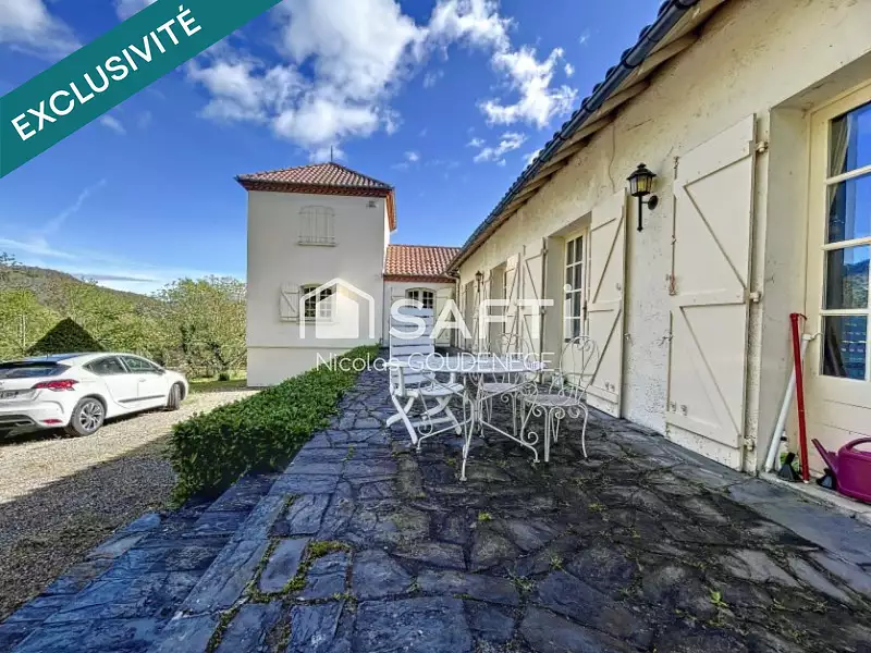 Maison, 300 m²