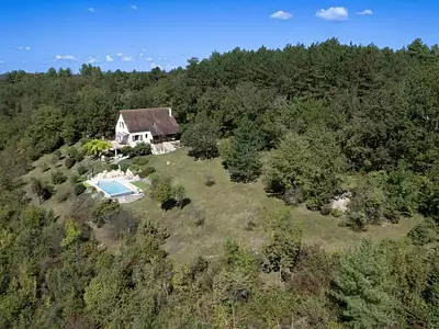 Maison, 166 m²
