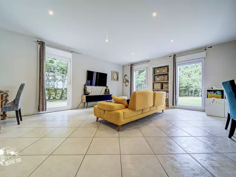 Maison, 280 m²