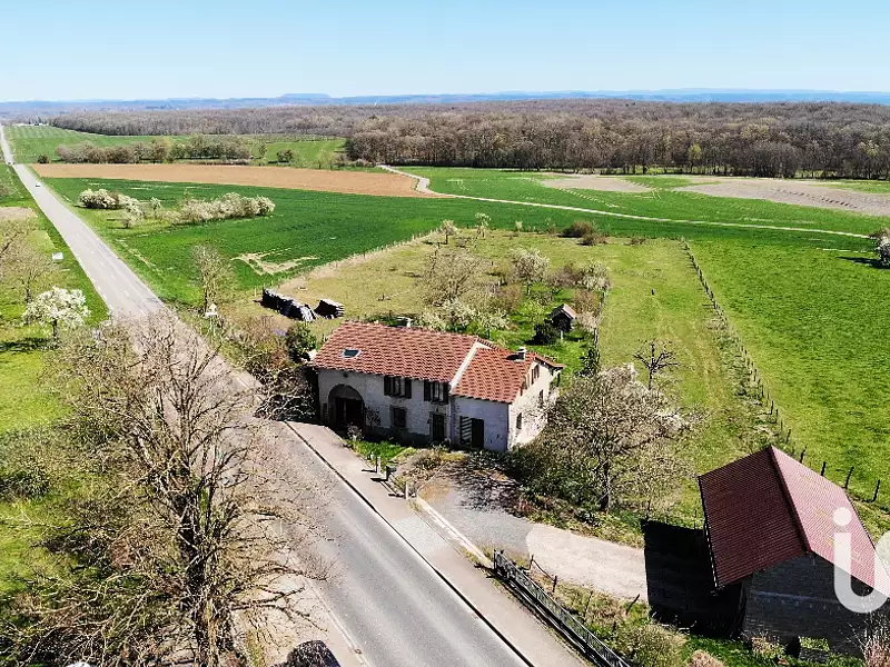 Maison, 207 m²
