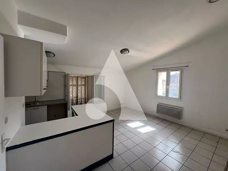 Immeuble, 213,62 m²