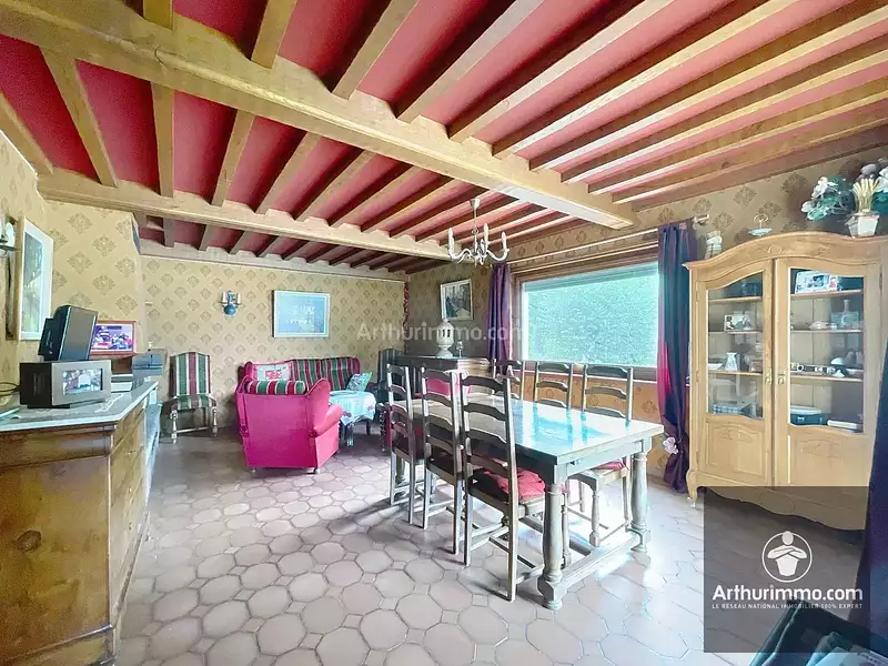 Maison, 254 m²