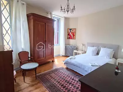 Maison, 210 m²
