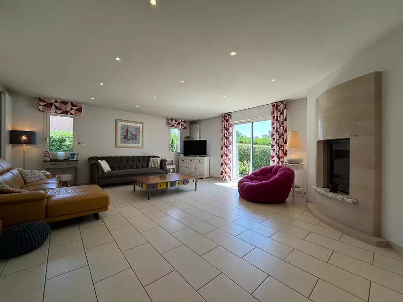 Maison, 208 m²