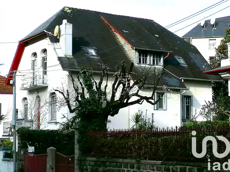 Maison, 225 m²
