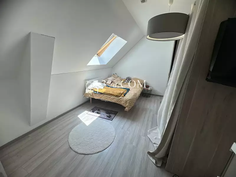 Maison, 194 m²