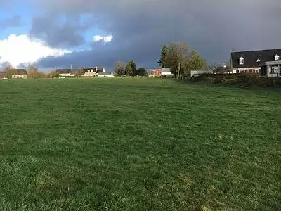 Terrain, 30 500 m²