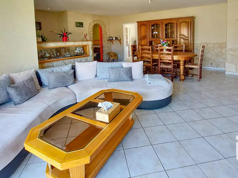 Maison, 119 m²