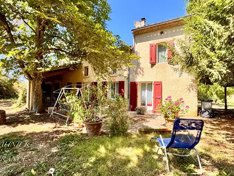 Maison, 146 m²