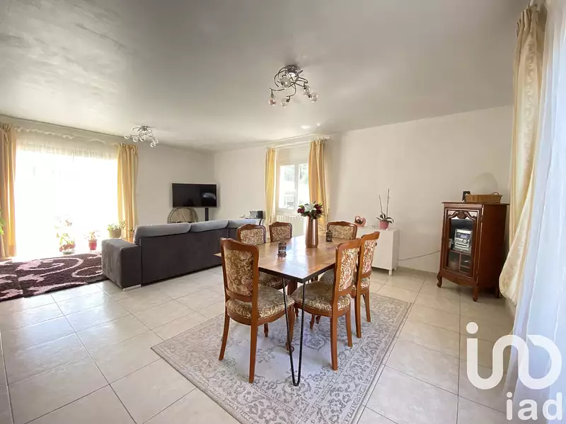 Maison, 195 m²