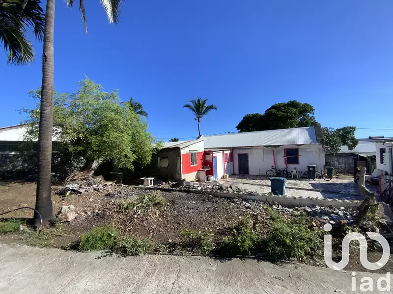 Terrain, 847 m²