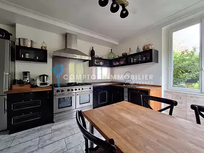 Maison, 206 m²