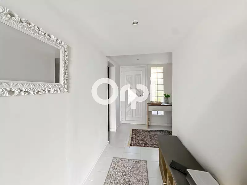 Maison, 99 m²