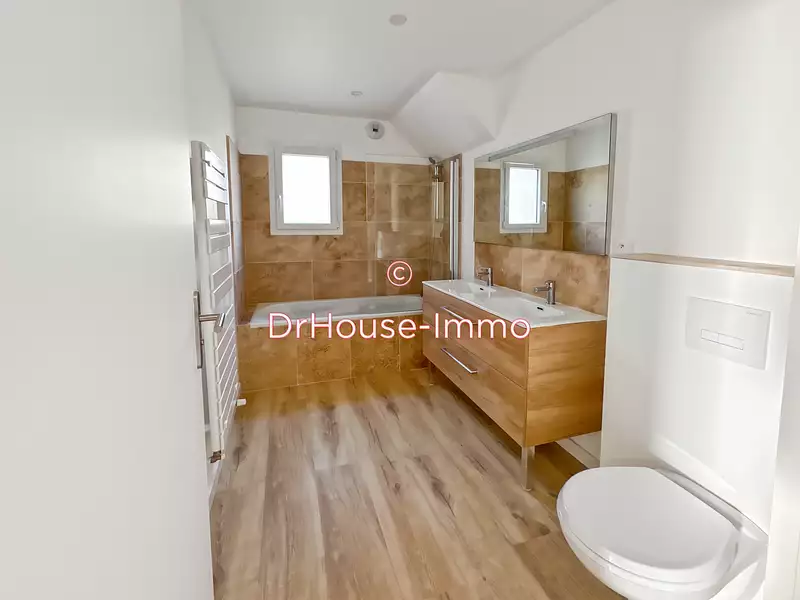 Maison, 107,81 m²