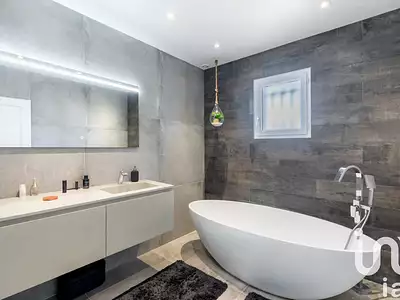 Maison, 144 m²