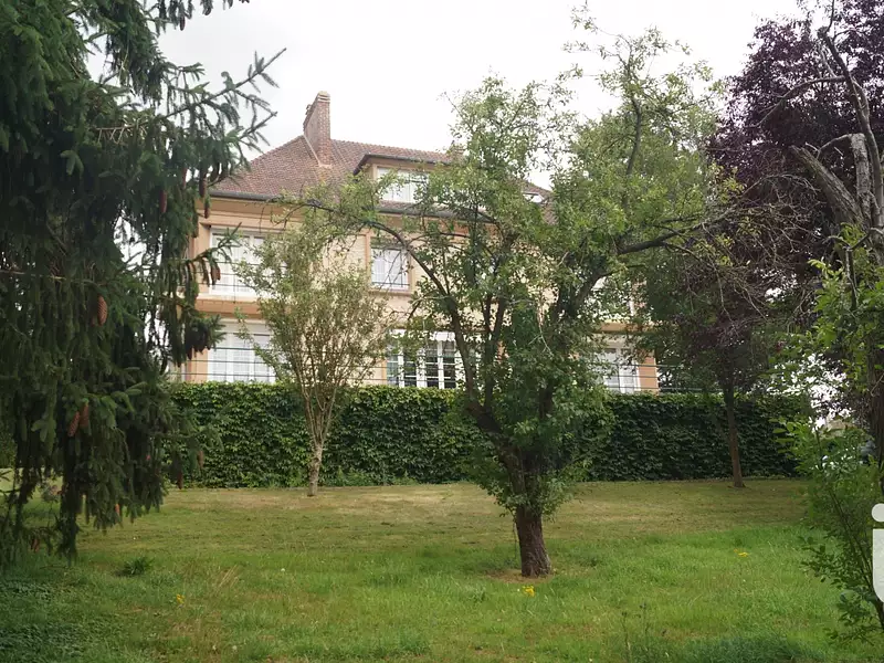 Maison, 275 m²
