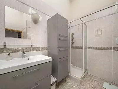 Immeuble, 277 m²
