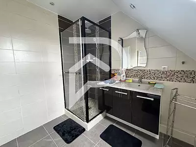 Maison, 130 m²