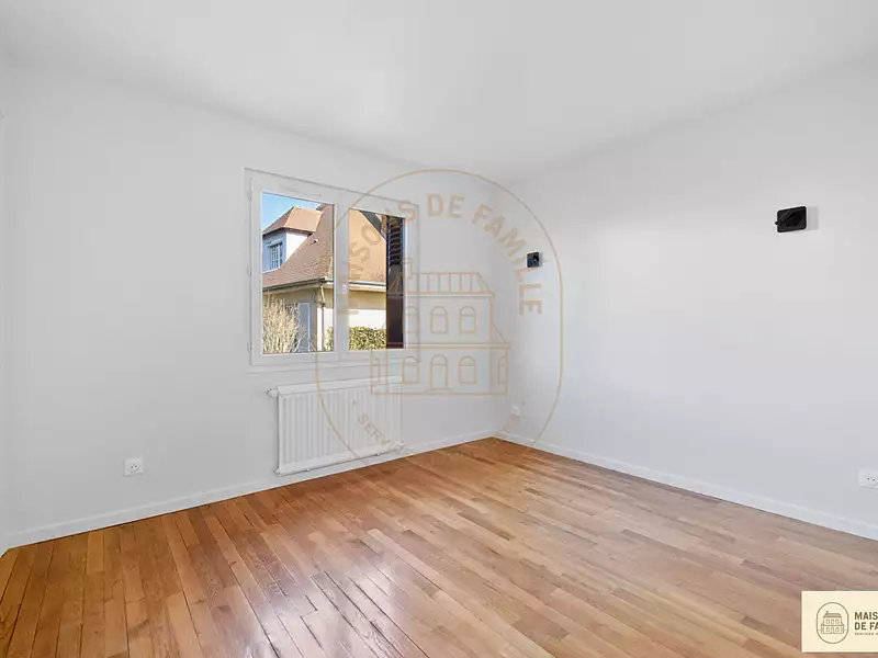 Maison, 207 m²