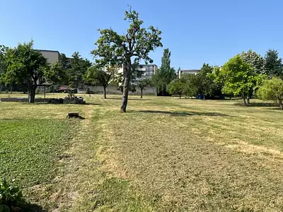 Terrain, 4 236 m²
