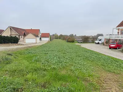 Terrain, 2 225 m²