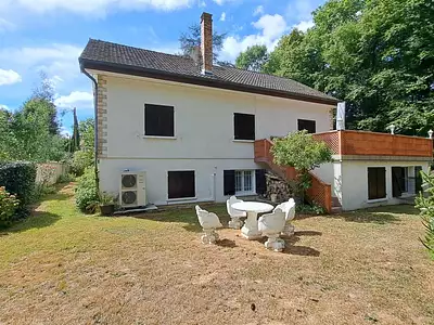 Maison, 215 m²