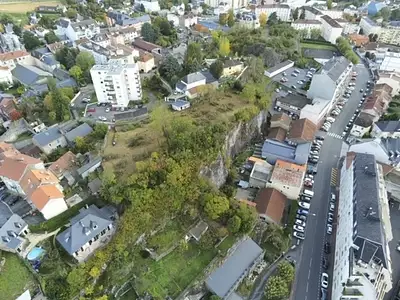 Terrain, 3 593 m²