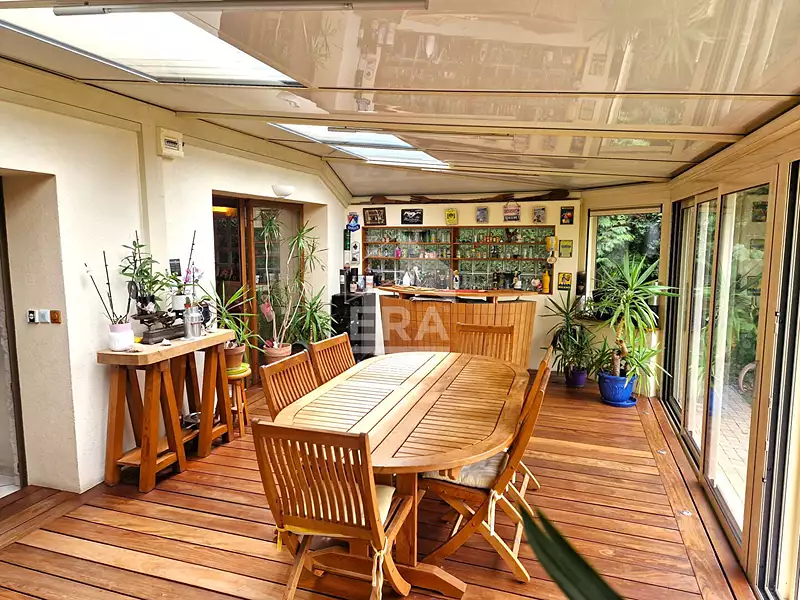 Maison, 266 m²