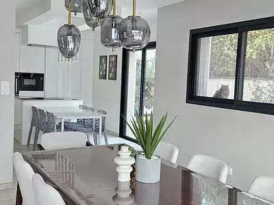 Maison, 163 m²