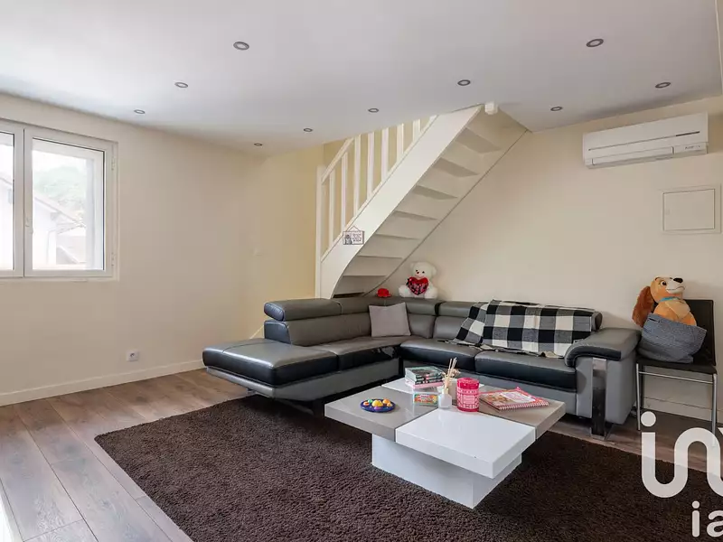Maison, 249 m²
