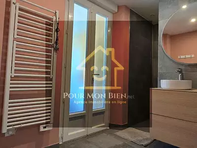 Maison, 180 m²