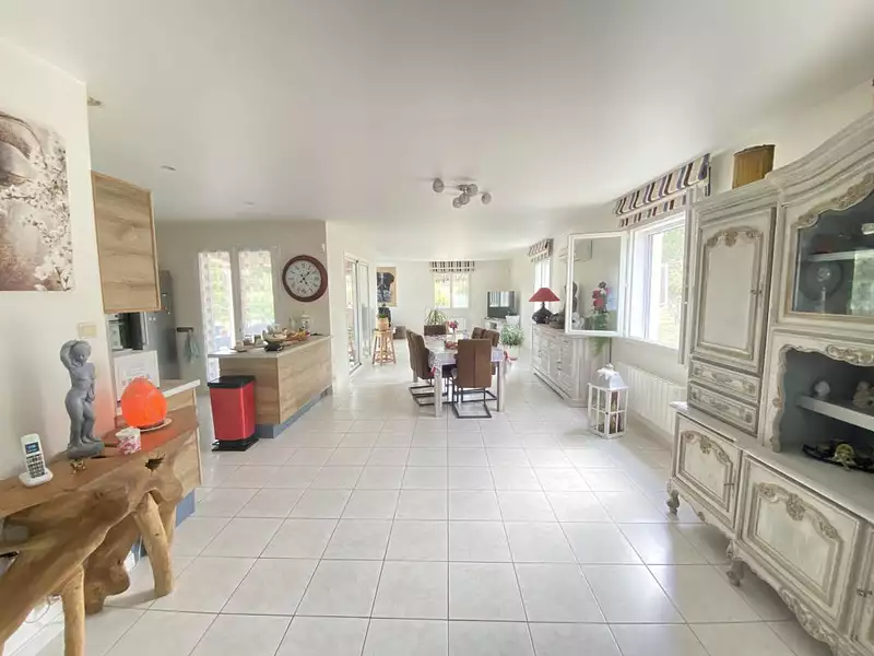 Maison, 141 m²