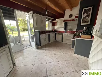 Maison, 168 m²