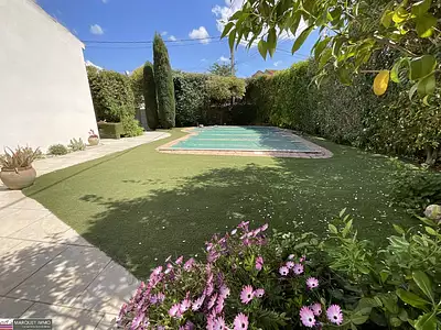 Maison, 177 m²