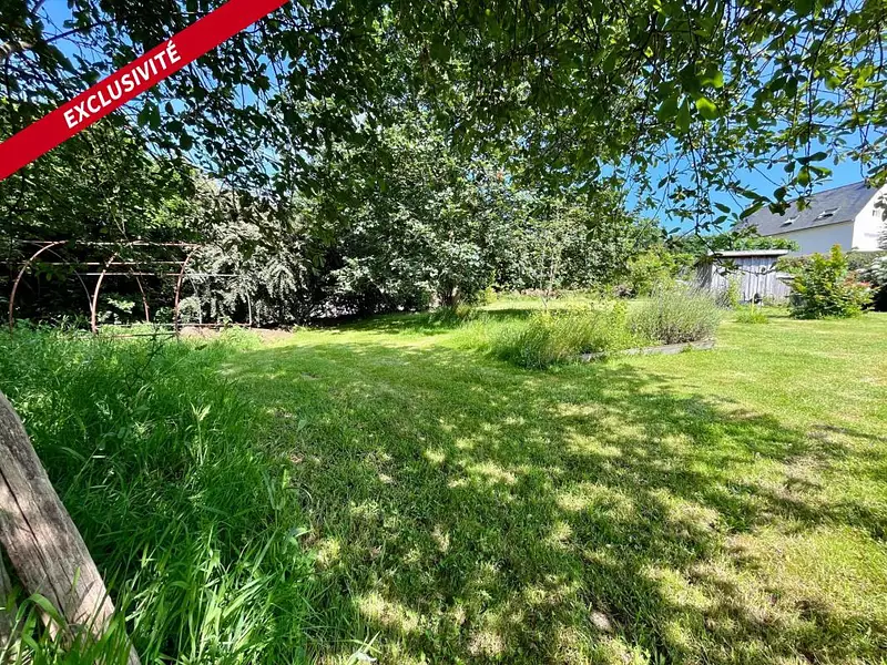 Terrain, 650 m²