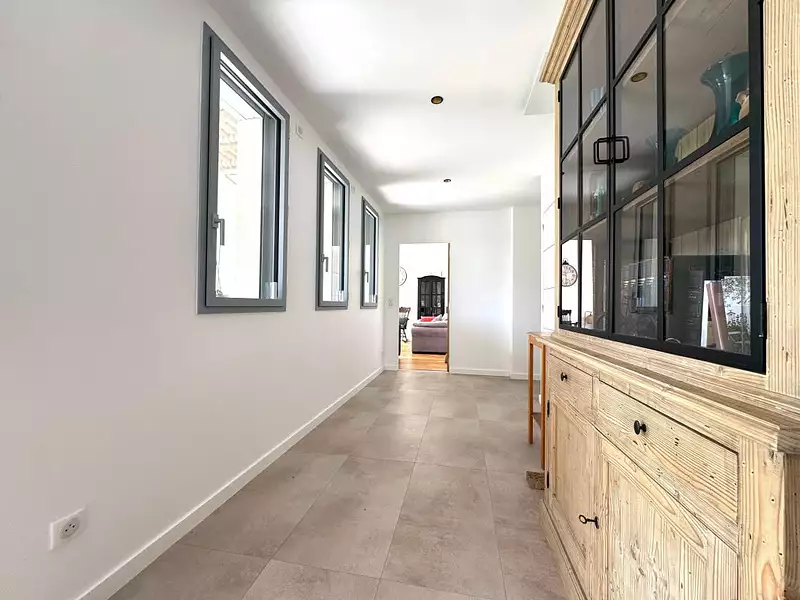 Maison, 220 m²