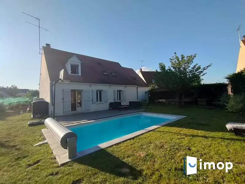 Maison, 160 m²