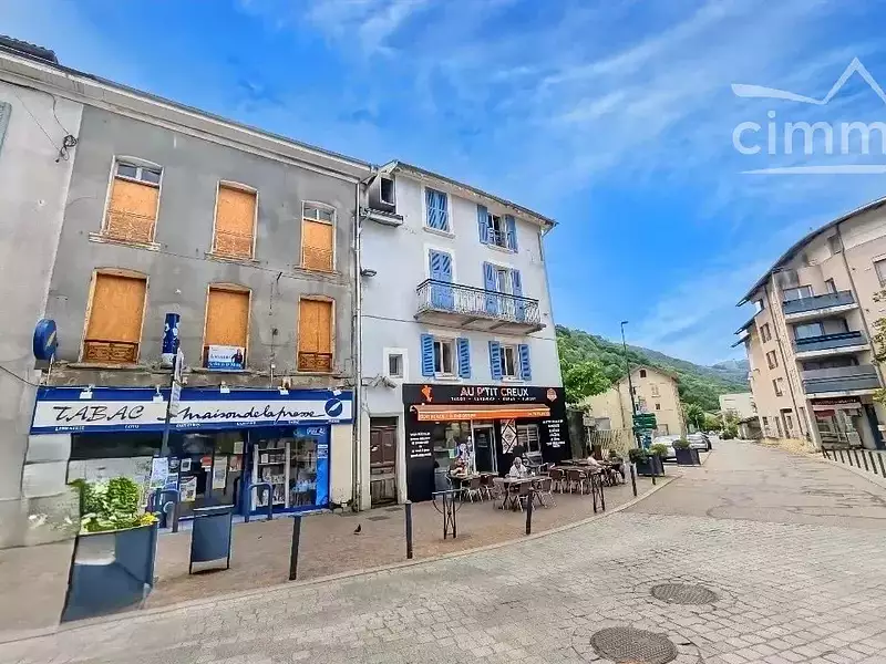 Immeuble, 400 m²