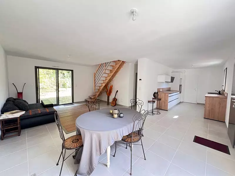 Maison, 102 m²