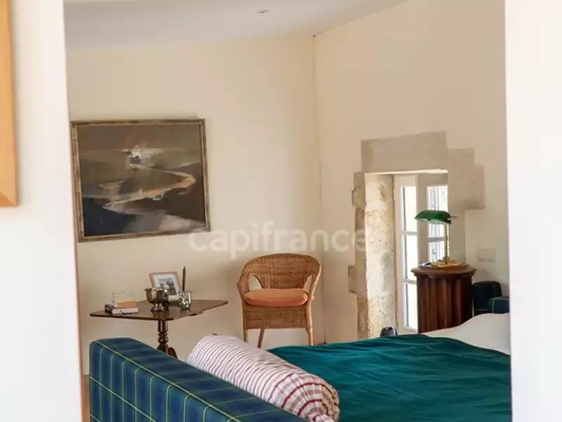 Maison, 560 m²