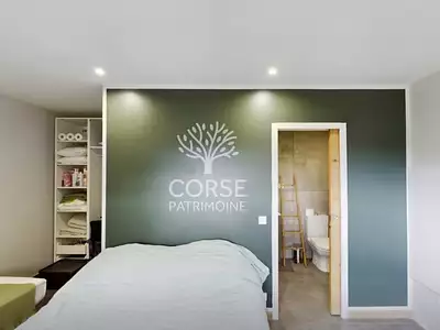 Maison, 325 m²