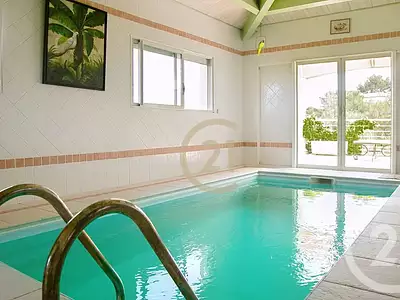 Maison, 285,44 m²