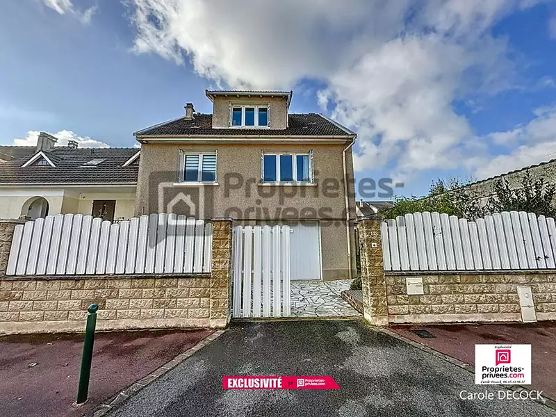 Maison, 141 m²