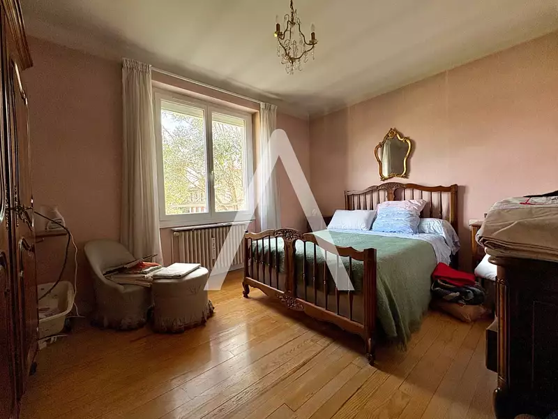 Maison, 180 m²