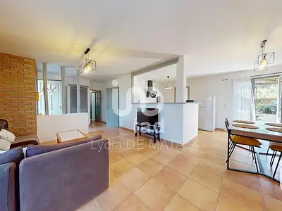 Maison, 102 m²