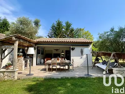 Maison, 332 m²
