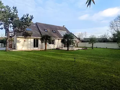 Maison, 165 m²